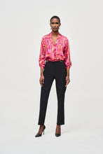 Load image into Gallery viewer, Slim pull-on pants in lux twill with structured waistband, side slits, and waist ornament for a sophisticated, polished appearance.