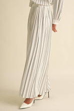 Load image into Gallery viewer, Pleated Stripe Pants
