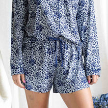Load image into Gallery viewer, Stay warm and stylish in these cozy Kaolin PJ&#39;s crafted from high-quality fibers. Get ready for a good night&#39;s rest in these ultra-comfortable jammies!
