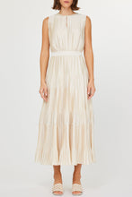 Load image into Gallery viewer, Elegant sleeveless dress with pleats, a keyhole neckline, and a tiered skirt, creating a stunning silhouette.
