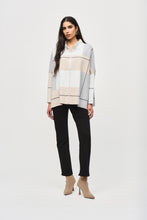 Load image into Gallery viewer, Elegant jacquard knit cover-up featuring a three-tone color block, mock neck, and front zipper for stylish layering.
