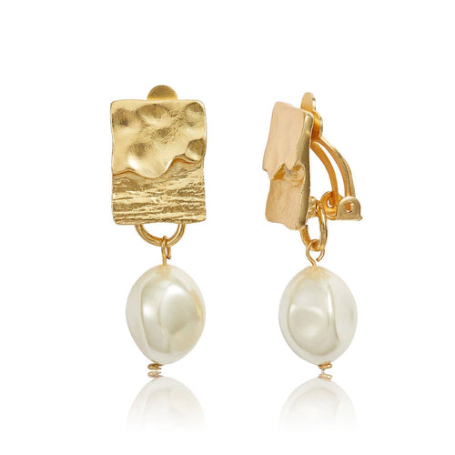 Exquisite elongated frames adorned with lustrous faux pearl dangles, crafted in gold-plated pewter for a luxurious touch.