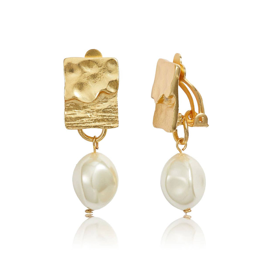 Exquisite elongated frames adorned with lustrous faux pearl dangles, crafted in gold-plated pewter for a luxurious touch.