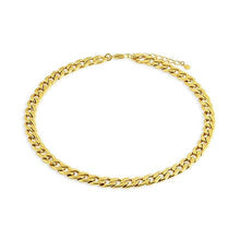 Load image into Gallery viewer, Chunky Cuban chain necklace, 40 cm long and 1 cm wide, versatile and modern accessory for all occasions.
