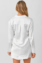 Load image into Gallery viewer, The relaxed button-down style from Mystree, Sheldon Silky Button Down, crafted with luxurious silky material for ultimate comfort and sophistication.
