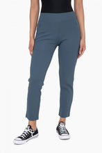Load image into Gallery viewer, Slate blue jacquard ribbed tapered pant. Stylish and comfortable with a tapered fit. Perfect for any occasion.
