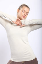 Load image into Gallery viewer, Active Long Sleeve Pullover with Thumb Holes
