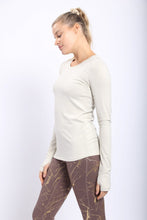 Load image into Gallery viewer, Active Long Sleeve Pullover with Thumb Holes
