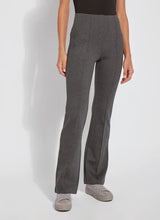 Load image into Gallery viewer, Skimming fit-and-flare leg pants made from Lyssé&#39;s 4-way stretch Ponte fabric. Concealed waistband ensures a wrinkle-free, flattering fit all day. Perfect for work or leisure. Pair with fitted tops, heeled mules, and cropped jackets. Effortlessly stylish.
