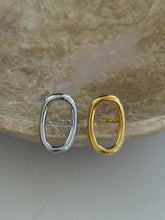 Load image into Gallery viewer, Goldoval Ring

