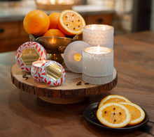 Load image into Gallery viewer, Pomander 8oz Candle- Aqua de Soi
