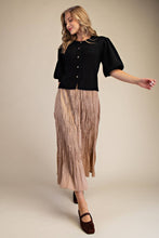 Load image into Gallery viewer, Wrinkled midi taupe colored high waisted skirt styled.
