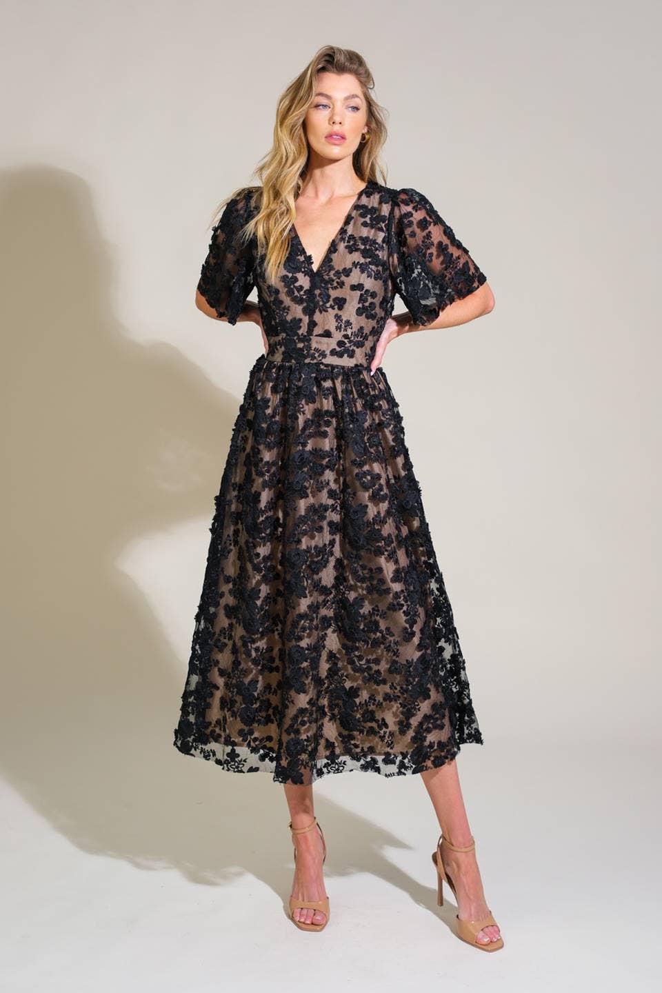 Sophie Woven Midi Dress Medium