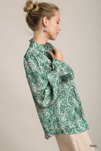 Load image into Gallery viewer, Genie Blouse
