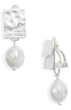 Load image into Gallery viewer, Stunning gold-plated earrings with irregular faux pearl dangles, showcasing a blend of textures for a refined, luxurious look.

