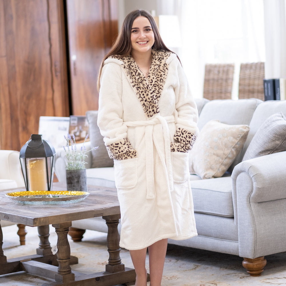 Geneva Luxe Hooded Robe