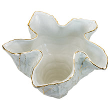 Load image into Gallery viewer, Carmine Vase
