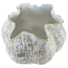 Load image into Gallery viewer, Carmine Vase
