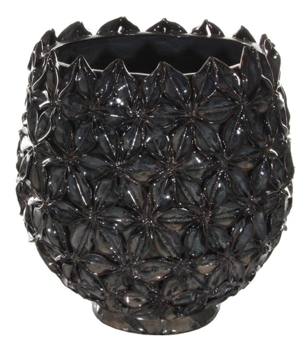 A calming vibe is brought to your home or office with this elegant vase.
