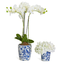 Load image into Gallery viewer, Porcelain cachepots for perfect plant placement and growth. Essential for showcasing floral arrangements.
