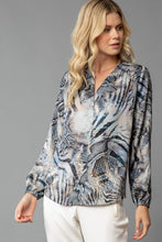 Load image into Gallery viewer, Python Print Blouse - Lola &amp; Sophie
