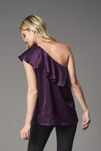 Load image into Gallery viewer, ruffle detail asymmetric hem top
