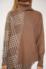 Load image into Gallery viewer, CeCe Sweater Tunic

