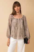 Load image into Gallery viewer, Raegan Abstract Blouse
