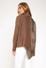 Load image into Gallery viewer, CeCe Sweater Tunic
