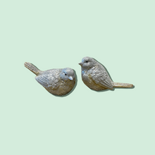 Load image into Gallery viewer, Tweety Christmas Birds
